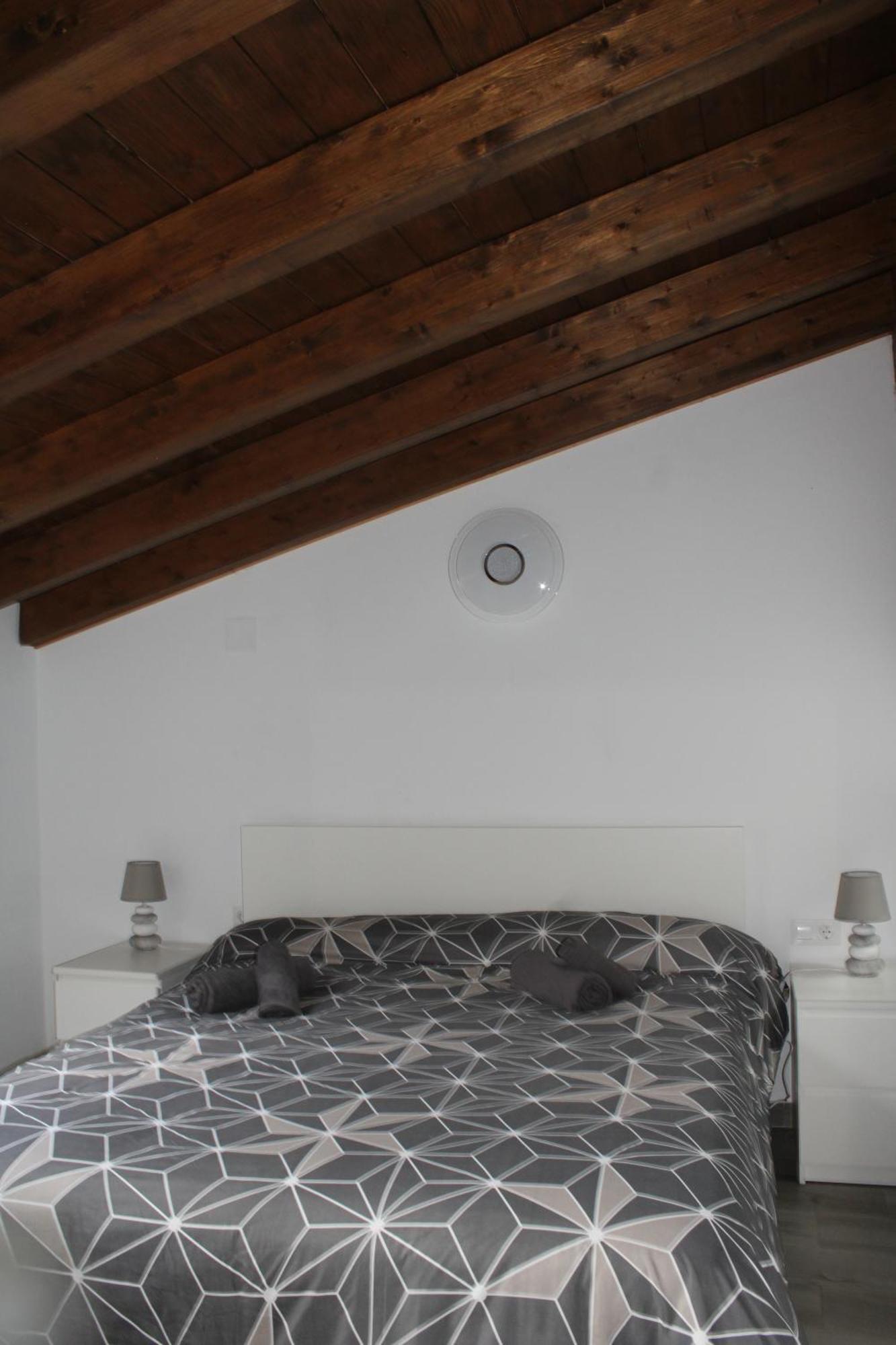 Apartamentos Patas Y Patetas Tragacete Buitenkant foto